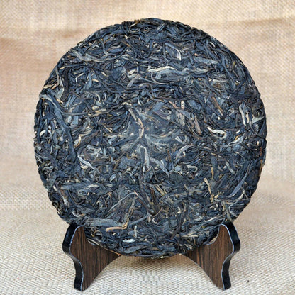 Handmade Pu Erh Tea 357g Raw Pu-erh Tea Ancient Tree Tea Cake Sheng Yunnan Pu'er