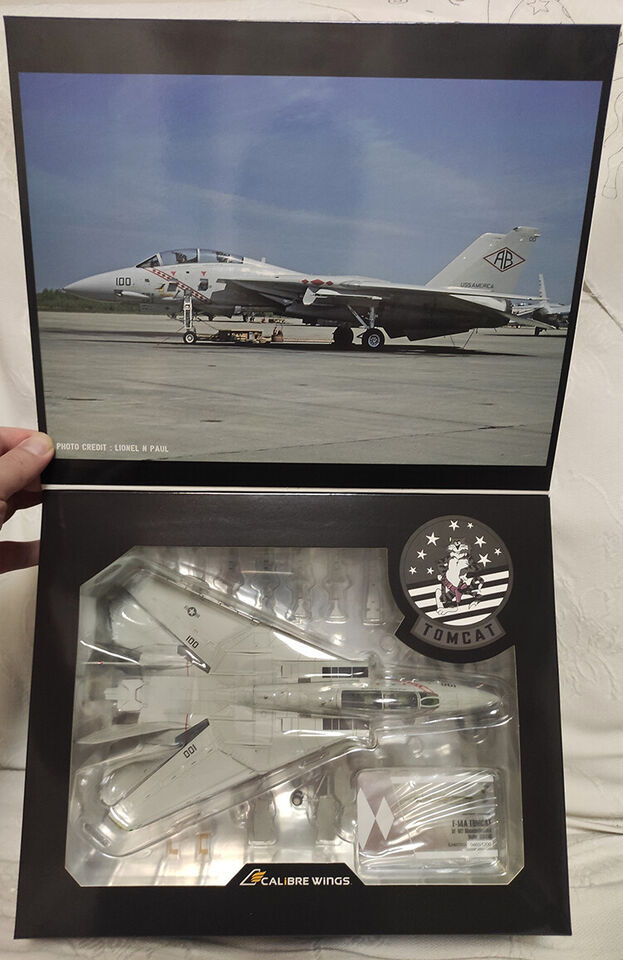 1:72 Calibre Wings F-14A DIAMONBACKS BUNO USS AMERICA Fighter Diecast Model