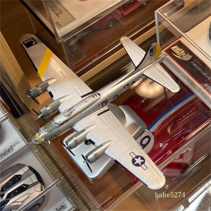 1/200 Scale USAAF Boeing B17G Alloy Fighter Aircraft Model Airplane Toy Collect