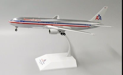 1:200 JC Wings American Airlines BOEING B767-300ER Plane Diecast Aircraft Model