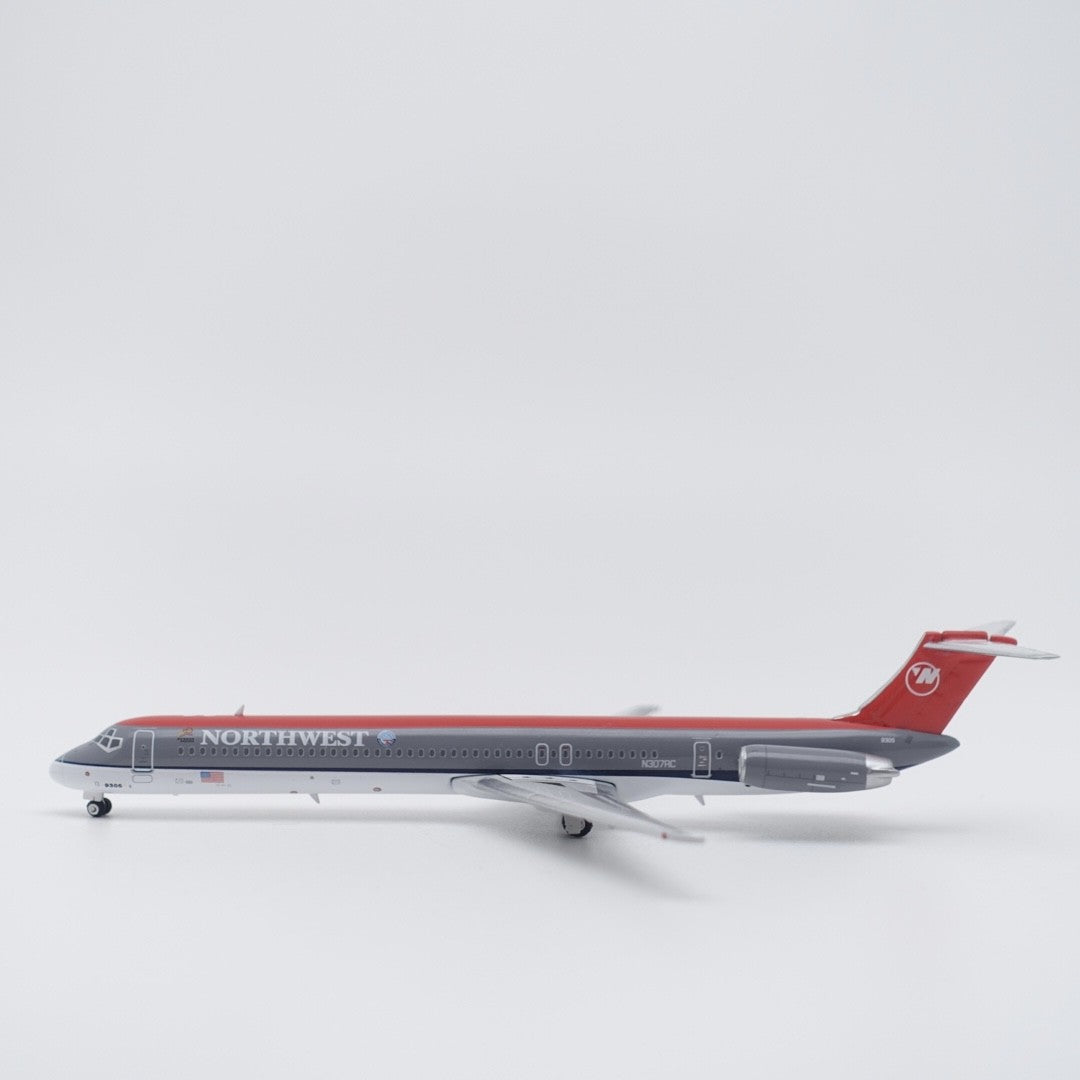 1:400 Phoenix Northwest Airlines MD-82 Airplane Diecast Aircraft Plane Model