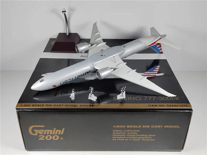 1:200 Geminijets American BOEING B777-300ER Airplane Diecast Aircraft Model