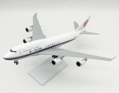 30CM AIR CHINA BOEING 747-400 Passenger Plane Landing Gear Resin Aircraft Model