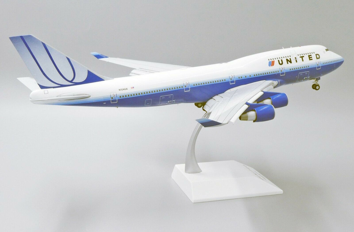 1:200 JC Wings United Airlines BOEING B747-400 Flap Down Airplane Diecast Model