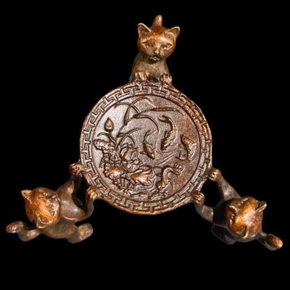 Archaeological copper cat shelf, teapot lid rack, decorative retro ornaments -