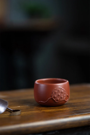 Purple Clay Tea Cup Chinese Kung Fu Cup with Lotus