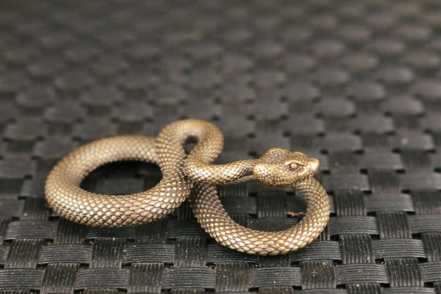 Art Rare Chinese old bronze handmade Snake Statue figure Tea Pet decoration