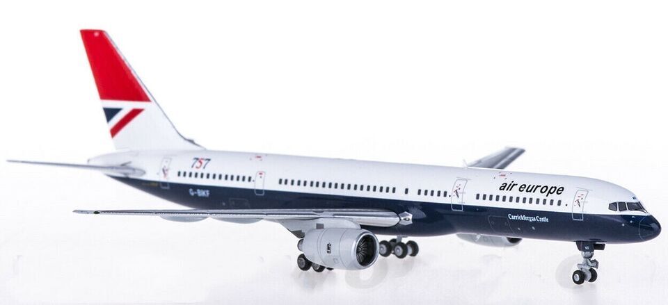 1:400 NG Model Air Europe BOEING 757-200 Passenger Airplane Diecast Plane Model