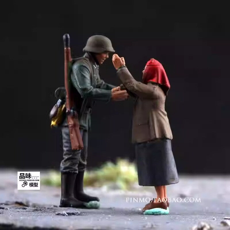 1/72 World War II Soldier Farewell Soldier Model