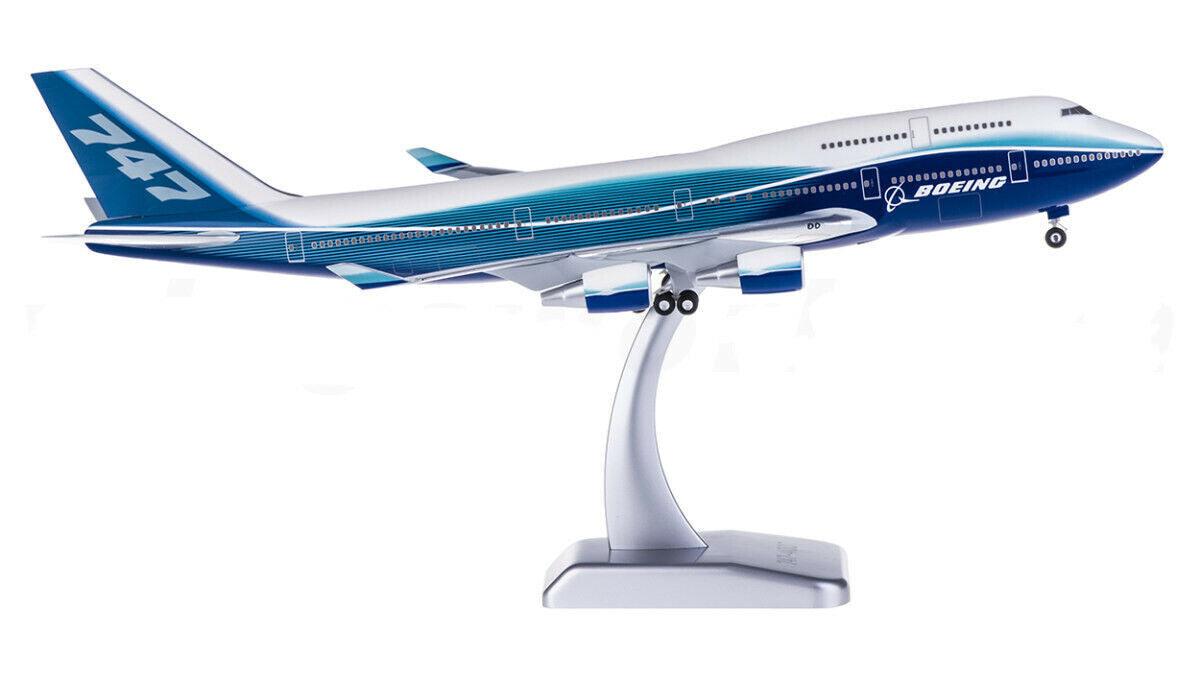 1:200 35CM Hogan BOEING 747-400 Passenger Airplane ABS Plastic Aircraft Model