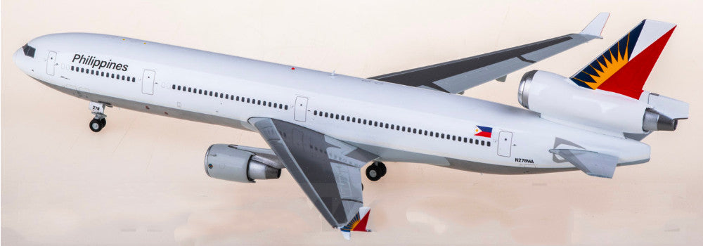 1:200 JC Wings Philippine Airlines MD-11 Passenger Airplane Diecast Plane Model