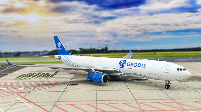 1:400 JC WINGS GEODIS AIRBUS A330-300F Airfreighter Plane Diecast Aircraft Model