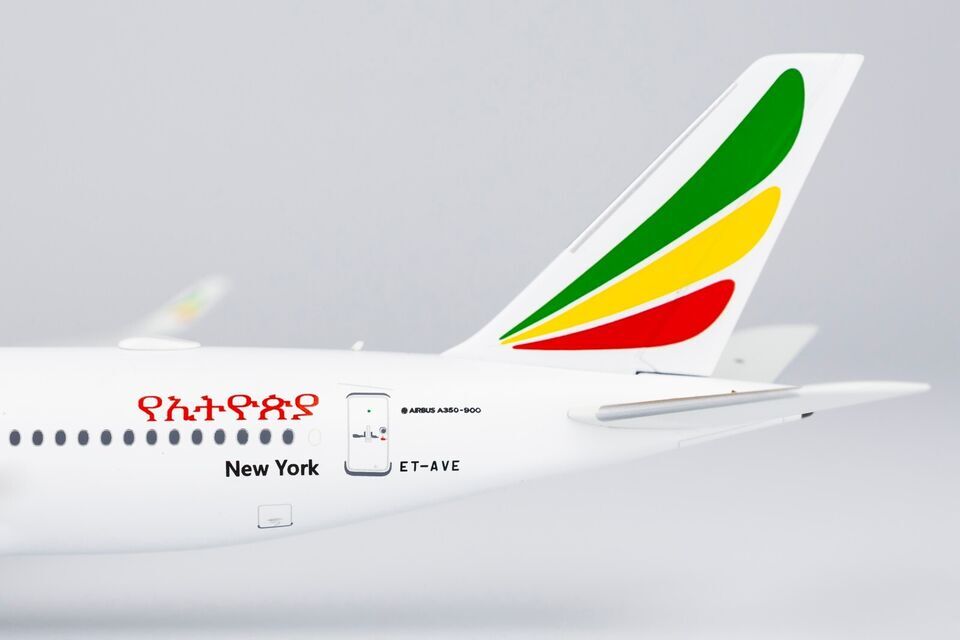 1:400 NG Model Ethiopian AIRBUS A350-900 Passenger Airplane Diecast Plane Model