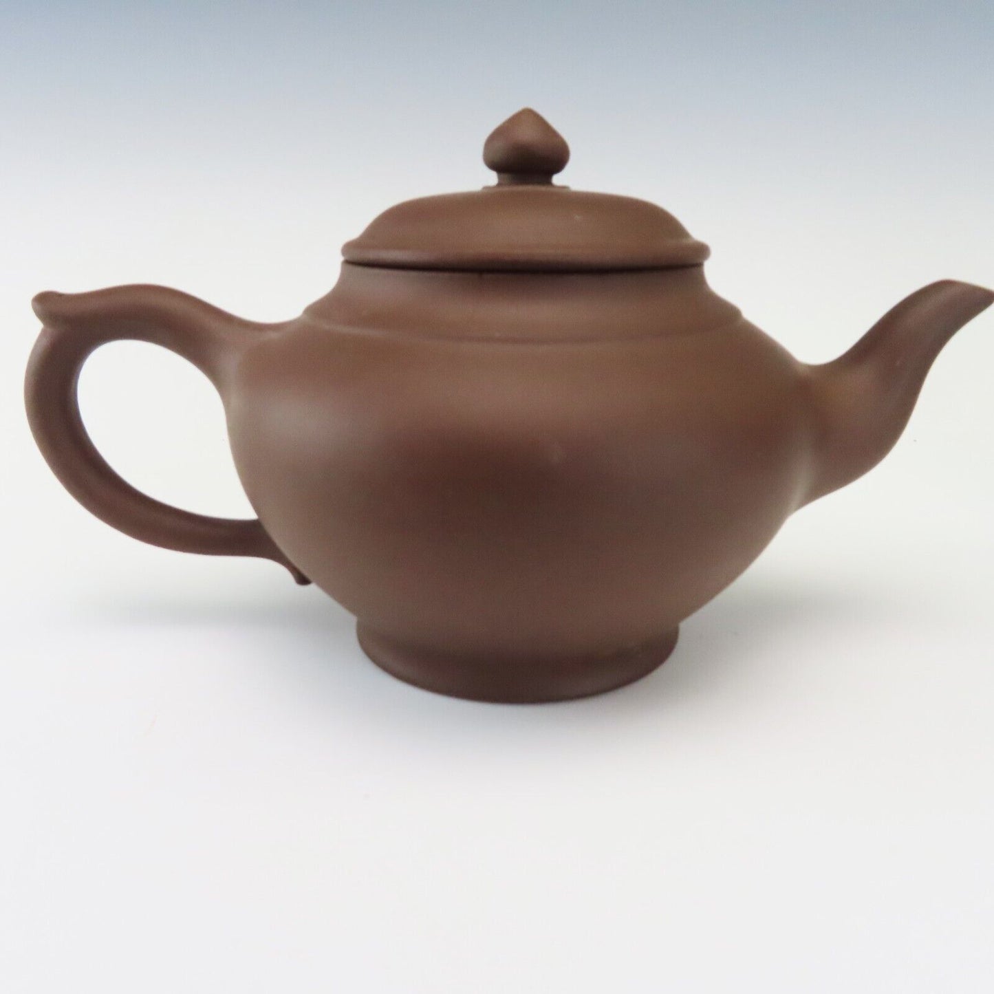 Yixing Zisha Clay Teapot