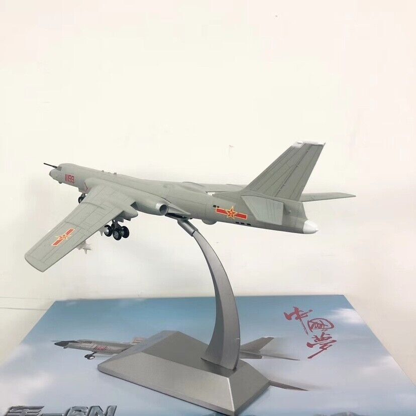 1:86 40CM H-6N Strategic Bomber Fighter Airplane Diecast Military Aircraft Model