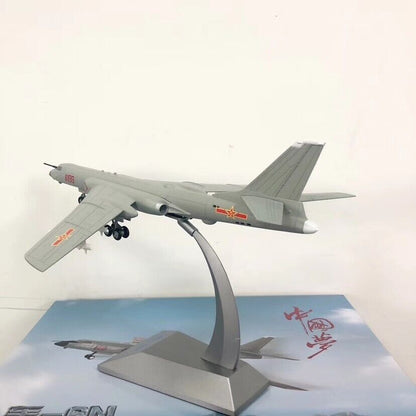 1:86 40CM H-6N Strategic Bomber Fighter Airplane Diecast Military Aircraft Model