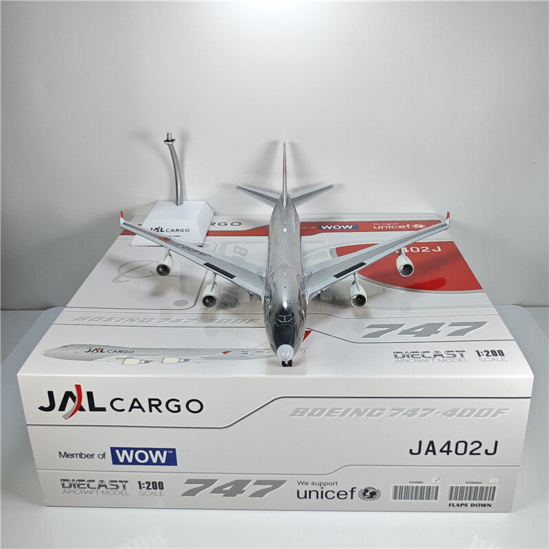 1:200 JC Wings JAL CARGO BOEING B747-400F Passenger Plane Diecast Aircraft Model