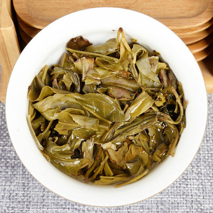 357G Yunnan Pu'er Tea Ancient Tree Tea Cake Silver Aqizi Cake Tea 2017 Spring Tea -