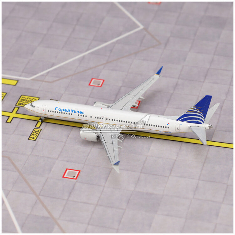 1:200 GeminiJets Copa Airlines BOEING 737 MAX 9 Passenger Airplane Diecast Model
