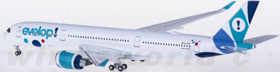 1:400 JC Wings Evelop AIRBUS A350-900 Passenger Airplane Diecast Aircraft Model