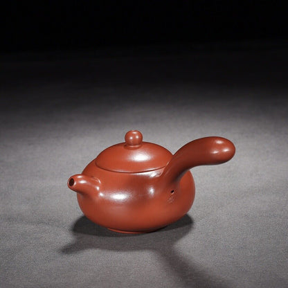 Chinese Yixing Zisha Clay Handmade Exquisite Teapo （唐羽 底款：周桂珍）