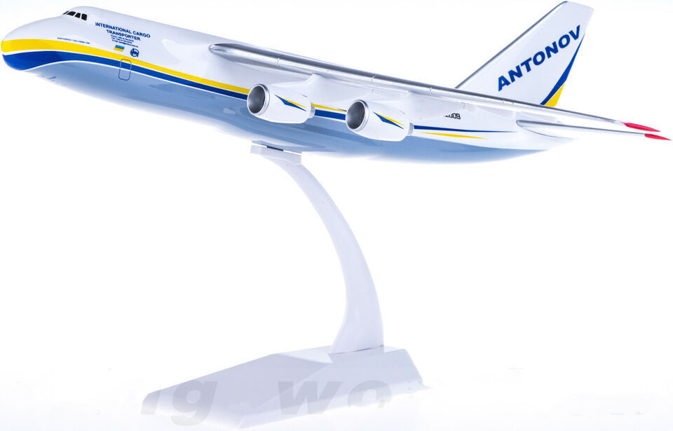 1:200 35CM Antonov AN-124 Ruslan Airfreighter ABS Plastic Transport Plane Model