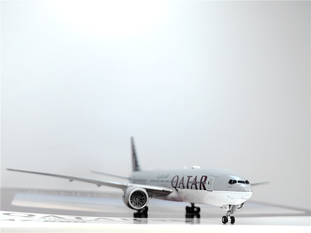 1:400 Phoenix QATAR BOEING B777-200L Airplane Diecast Aircraft Plane Model
