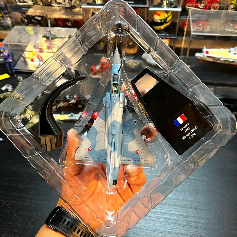 1:100 French Phantom 2000 Fighter Metal Model with Weapons