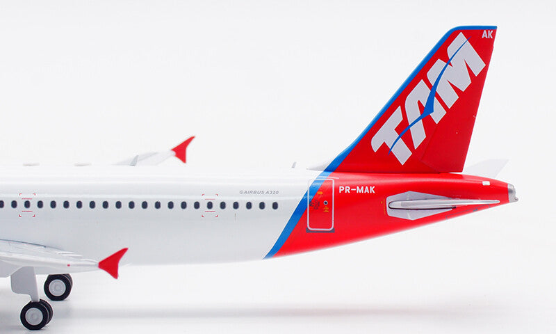 1:200 InFlight TAM AIRBUS A320 Passenger Airplane Diecast Aircraft Plane Model