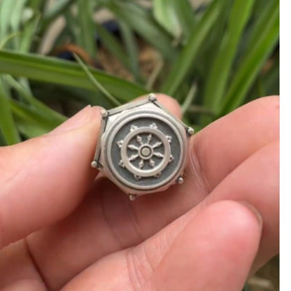 Guanyin Pendant Necklace Chinese Vintage Style Buddhist Amulet Fashion Jewelry