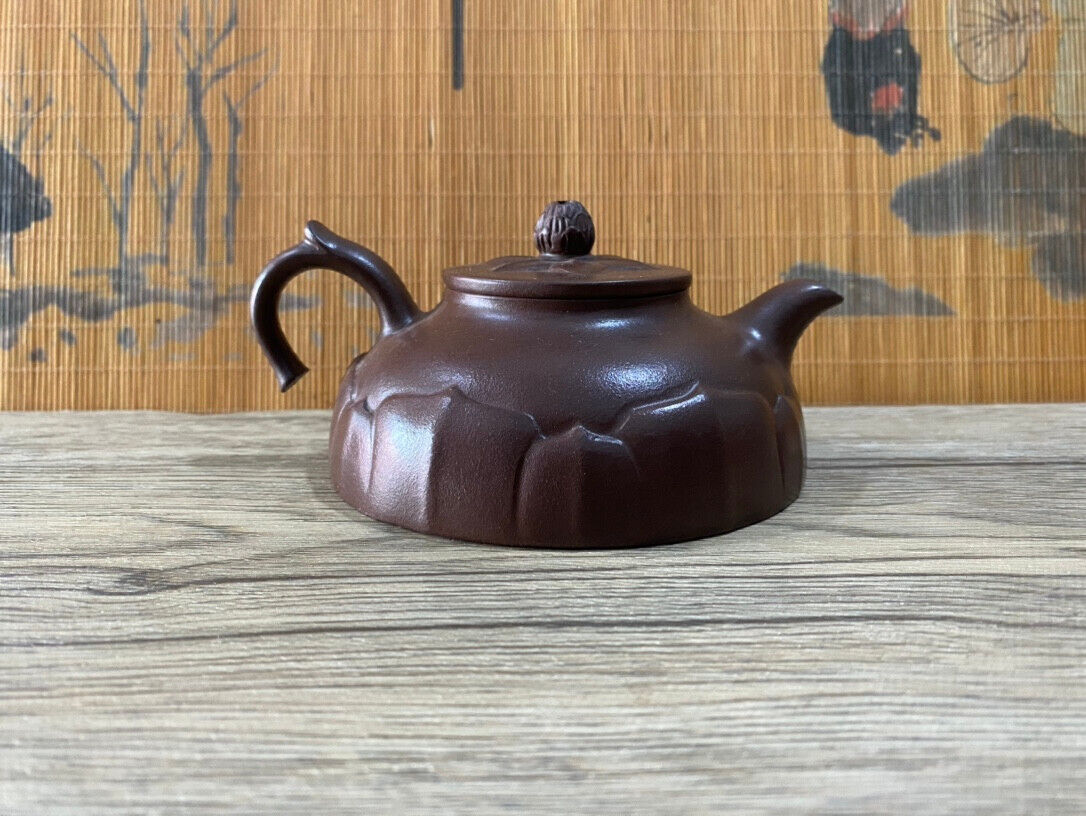 Chinese Yixing Zisha Clay Handmade Exquisite Teapot（壶 底款：如图）