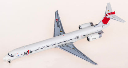 1:400 Geminijets Japan Airlines MD-90 Passenger Airplane Diecast Model