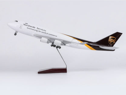 1:150 47CM UPS BOEING 747-400 Aeroplane Landing Gear Resin Aircraft Plane Model