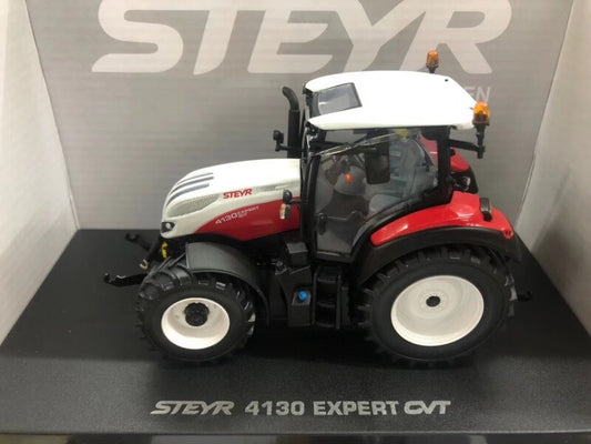 1:32 UH STEYR 4130 EXPERT CVT Tractor Farm Vehicle Machinery Diecast Model