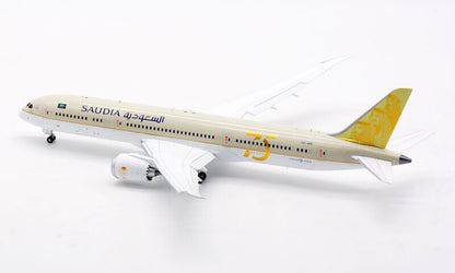 1:200 JC Wings SAUDI BOEING 787-9 Passenger Airplane Flap Down Diecast Model
