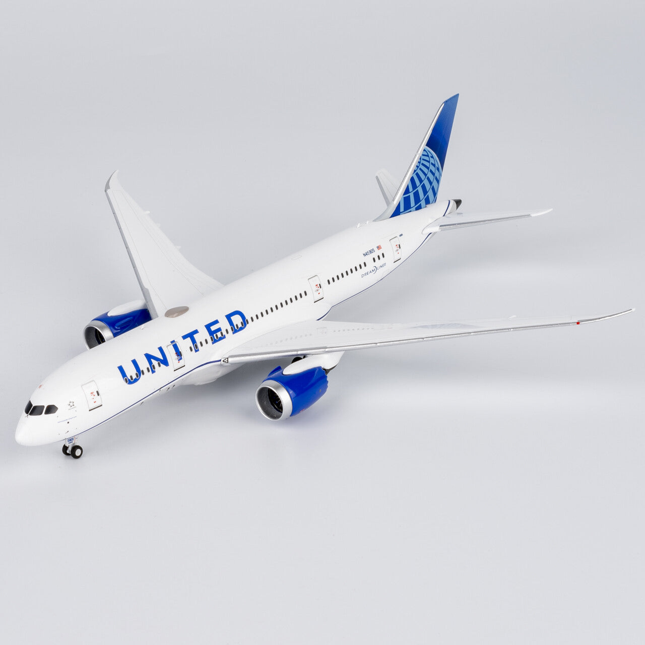 1:400 NGmodels United Airlines Boeing 787-8 Airplane Diecast Plane Model