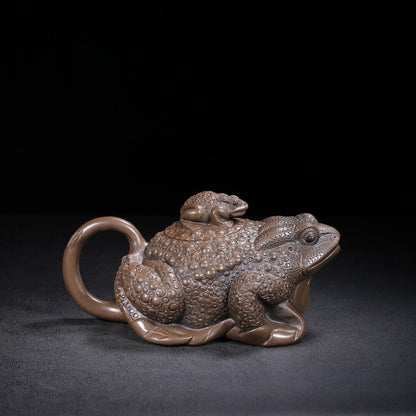 Chinese Yixing Zisha Clay Handmade Exquisite Teapot（母子金蟾 底款：友泉 ）