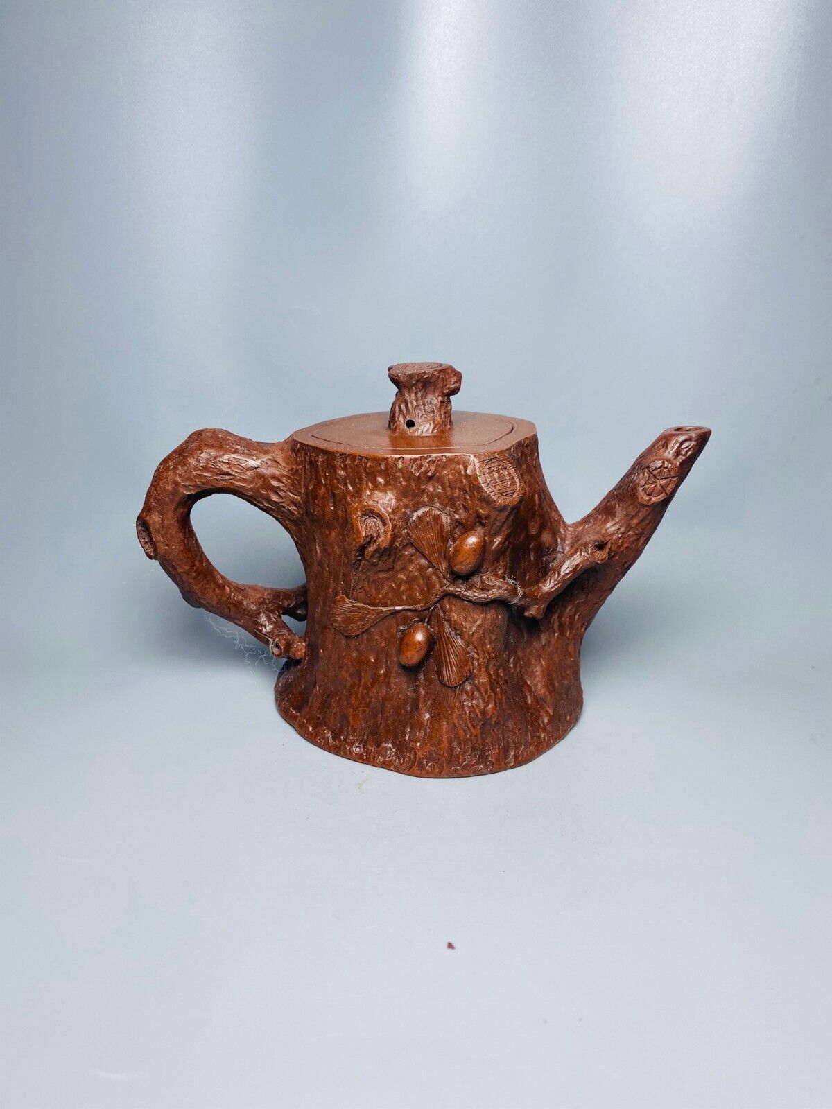 Chinese Yixing Zisha Clay Handmade Exquisite Teapot （树桩壶 底款：陈鸣远）