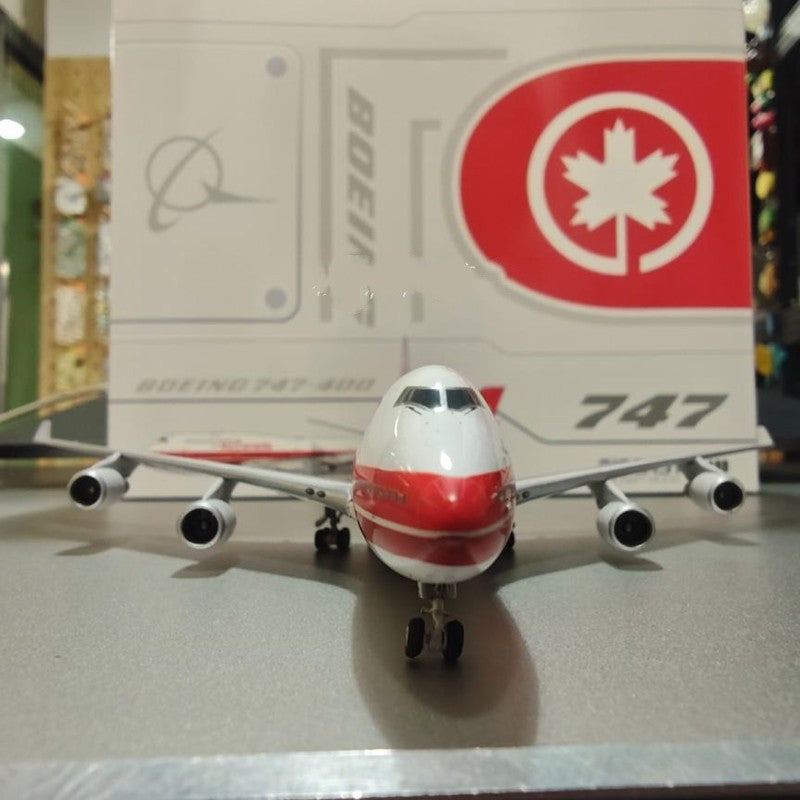 1:400 JC Wings Air Canada Boeing 747-400 Passenger Plane Diecast Aircraft Model