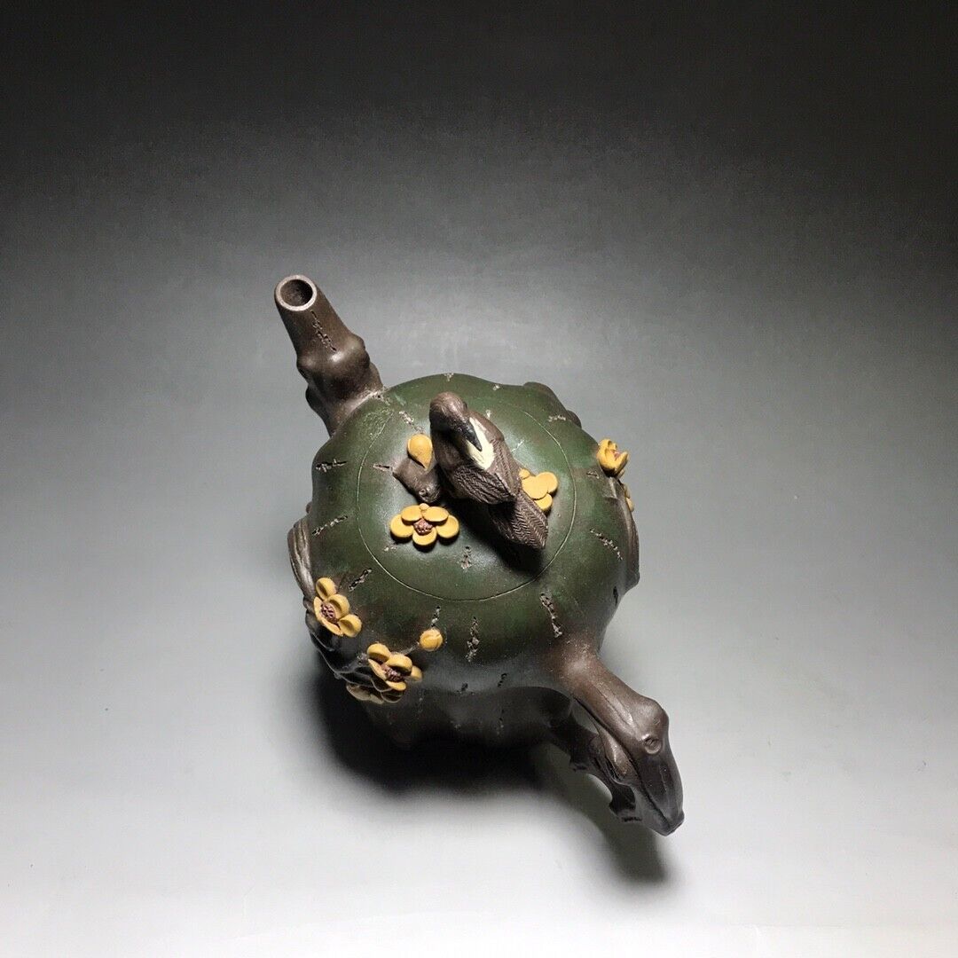 Chinese Yixing Zisha Clay Handmade Exquisite Teapot（喜上眉梢 底款：汪寅仙）