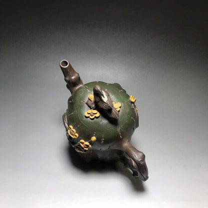 Chinese Yixing Zisha Clay Handmade Exquisite Teapot（喜上眉梢 底款：汪寅仙）