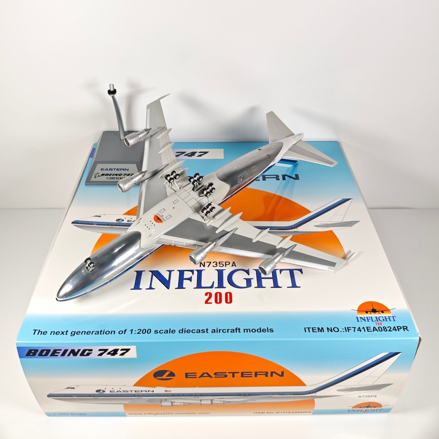 1:200 InFlight Eastern Boeing 747 N735PA Passenger Airplane Diecast Plane Model