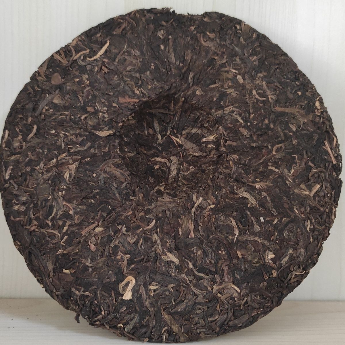 2011 Xia Guan 8113 Early Spring Cake XY Special Pu-erh Tea Pu'er Tea Raw 357g