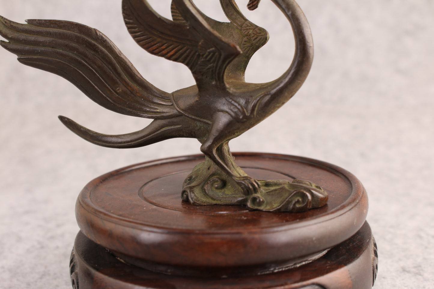 Chinese Bronze Suzaku Bird Statue Figure Tea Pet Netsuke Table Decoration