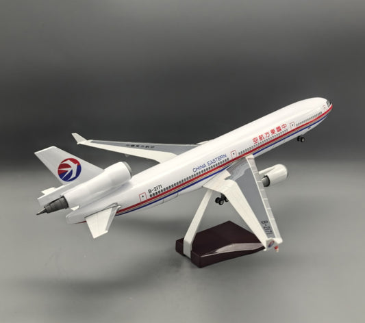 47CM 1:130 CHINA EASTERN McDonnell Douglas MD-11 Plane Landing Gear Resin Model