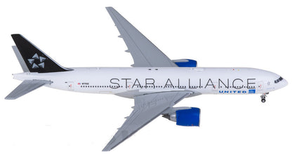 1:400 Geminijets United Airlines B777-200ER Passenger Airplane Diecast Model