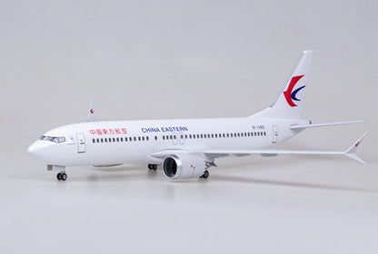 1:85 47CM China Eastern BOEING 737 MAX Passenger Plane Landing gear Resin Model