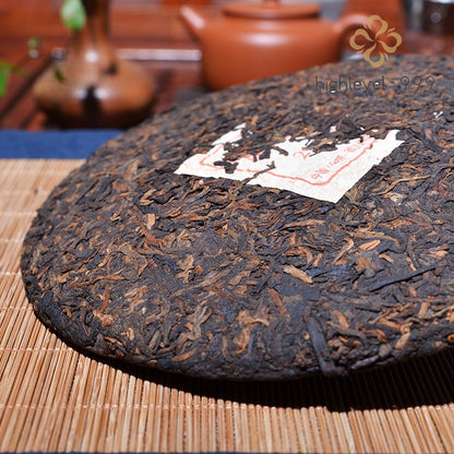 357g Ripe Pu'er Tea Cake 2003 Gongting Menghai Qizi Yunnan Mountain Grown Tea