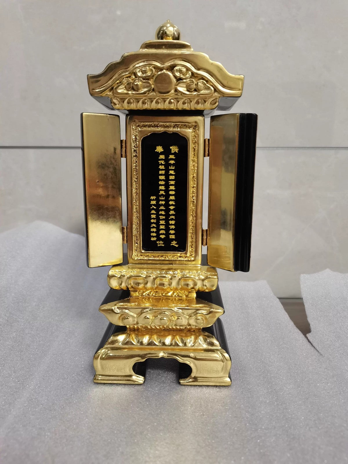 Small Buddhist Altar Butsudan Shrine God Zen House Gohonzon Amulet Home Decor