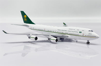 JC Wings Kingdom of Saudi Arabia for Boeing B747-400 HZ-HM1 1/400 Aircraft Model
